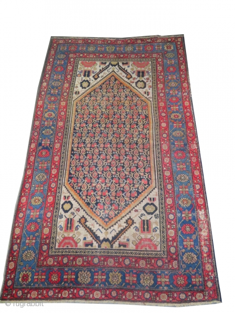 	

Malaier Persian knotted circa in 1905, antique, collector's item, 220 x 132 (cm) 7' 3" x 4' 4"  carpet ID: K-4579
The black color is oxidized, the knots are hand spun wool,  ...