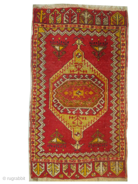 Our new website is now live at www.madayancarpets.ch, fully optimized and featuring search filters and an online shop.
Kershehir Turkish, antique, collector's item, 49 x 82 cm, ID: SSH-14
Vegetable dyes, the knots are ...