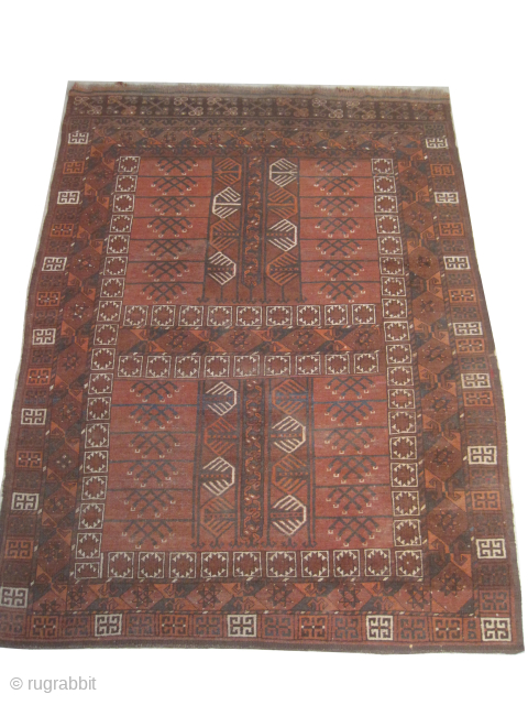 
Ensi Turkmen, knotted circa 1900, 145 x 184 cm, ID: HGW-3
Vegetable dyes, collectors item, both edges are finished with kilim, the shirazi borders are woven on two lines with goat hair, the  ...