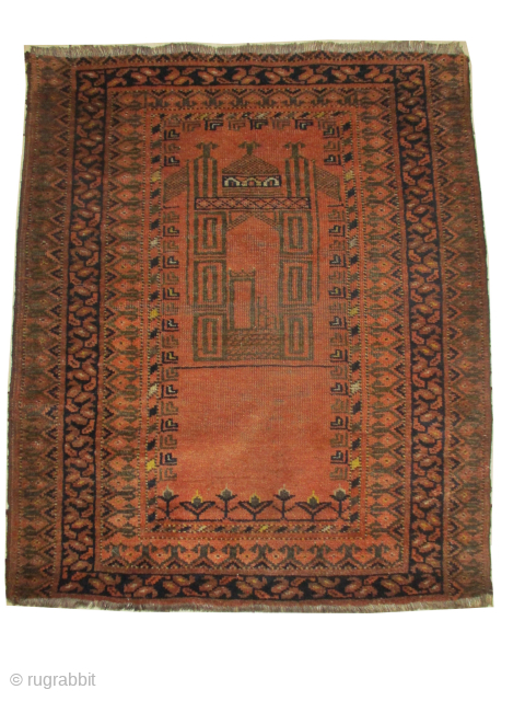 Beshir Turkmen, knotted circa 1900 antique, 68 x 71 cm, IS: SSH-6
vegetable dyes. The knots, the warp and the weft threads are wool. The last tiny borders are missing.    