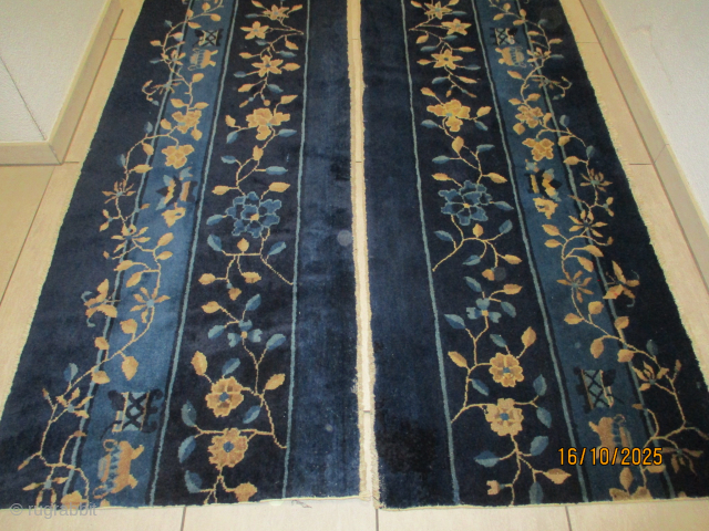 A pair of Chinese runner, knotted circa 1915, antique, 61 x 202 cm, ID: MMV-17
Vegetable dyes, the knots are hand spun lamp wool, floral design, thick pile, in good condition.   