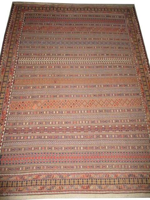Afshar kilim Persian, semi antique, 206 x 286 cm, ID: LUB-17
Very finely woven with vegetable dyes, in perfect condition.