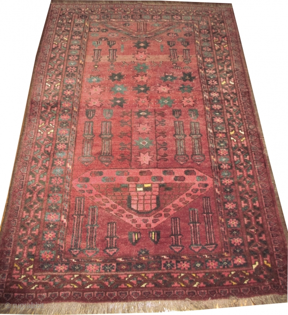 

Beshir prayer Turkmen, knotted mid 20th century, 88 x 126 cm, ID: BTS-14
Prayer design, the knots are hand spun wool, the black knots are oxidized, thick pile in good condition. The knots,  ...