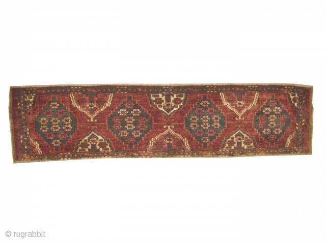  	
Tschaudor Turkmen circa 1890 antique. Collector's item. Size: 154 x 36 (cm) 5' 1" x 1' 2"  carpet ID: K-4954
Vegetable dyes, the brown color is oxidized, the knots are hand  ...