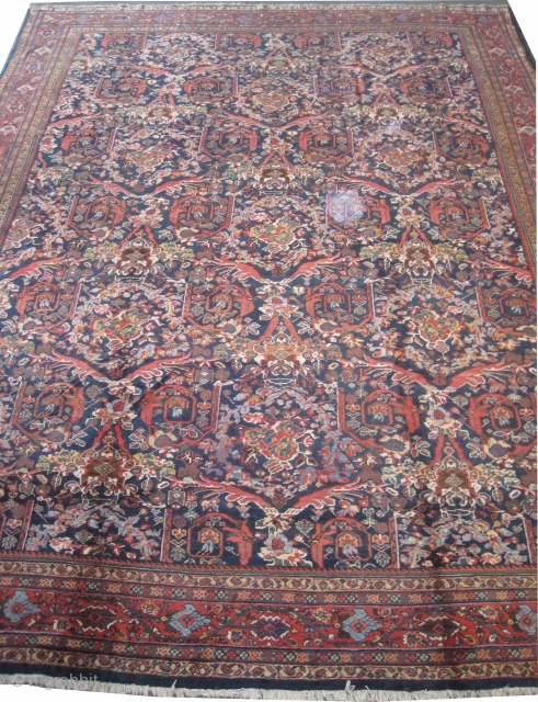 

Mahal Persian knotted circa in 1922, semi antique, 475 x 368 (cm) 15' 7" x 12' 1"  carpet ID: P-1071
Mostofi design, the knots are hand spun lamb wool, high pile, the  ...