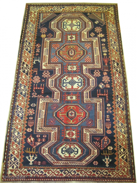 	

 Kazak Ordutch Caucasian circa 1895 antique. Collector's item. Size: 265 x 150 (cm) 8' 8" x 4' 11"  carpet ID:K-3529
Ordutch design, good condition, high pile, vegetable dyes, the black color  ...