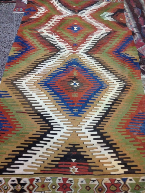 İt is from Denizli (çal) kilim in West Anotolia
Ask about this
Price:on request                     