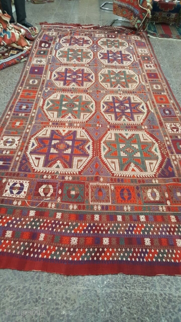 Konya kilim
Price:on request                              