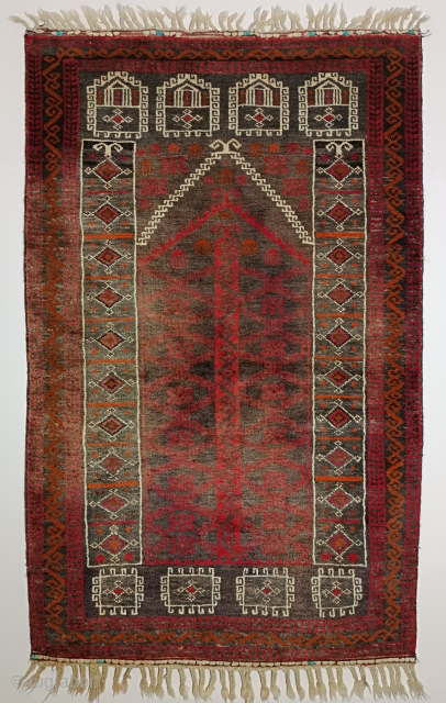 Antique decorative Afghan prayer rug.
150*90 cm
listed on ebay: https://www.ebay.com/itm/374568326576                        