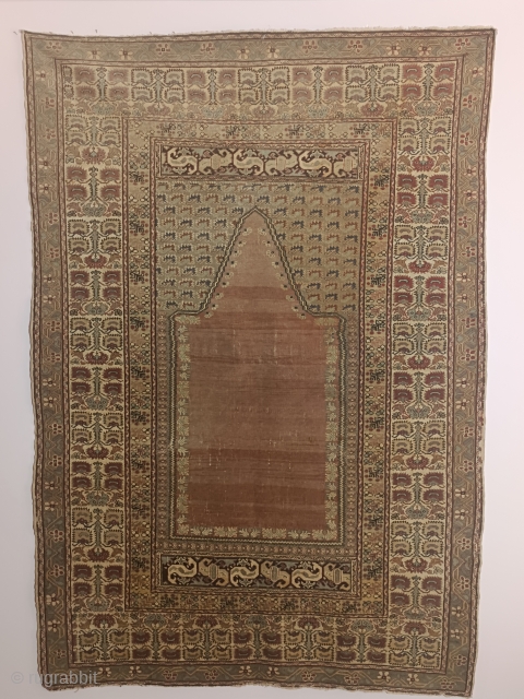 Antique collectible Turkish prayer rug.
size:180*125 cm
For more images and details contact me: mshokrinezhad52@gmail.com
                    