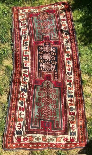 Origin and description: Yürück family prayer rug. East Anatolia, Turkey. Hand knotted. Wool on wool.

Dimension: 326 cm x 139 cm.

Age: end 19th century.

Condition: overall good condition, some professional repairs and repilling.  