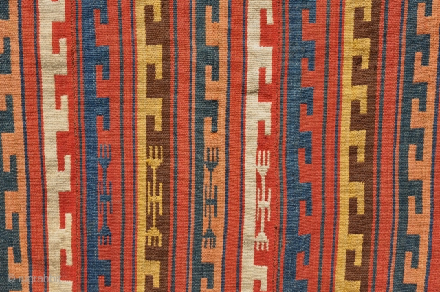 Rare Uzbek kilim / ghudjeri. Size 145 x 270cm / 58 x 108 inches. Complete and in mint condition. Great, all natural colors. Soft and supple handle. Note: pictures taken in full  ...