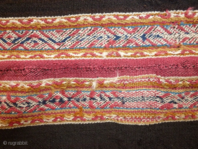 Child poncho, Aymara, Bolivia, mid 19th.cent., beautiful colours, wonderful wool, 97 x 84 cm, 3.2 x 2.9 ft.
               