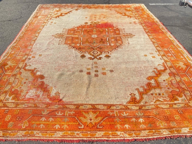 Antique Turkish Oushak hand knotted wool pile rug 
with geometric ornament design and central medallion,
 early 20th century. 11' 3" L x 8' 8" W.
8.8x11.3 feet       