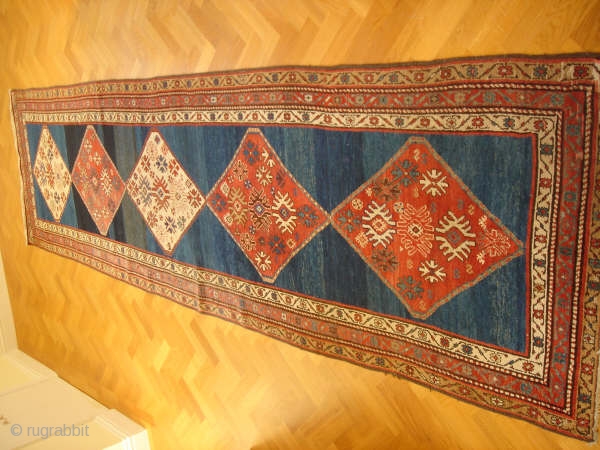 Azerbaijan Runner, circa 1900

Nice colours

Good Condition

4.03 m x 1.08 m                       