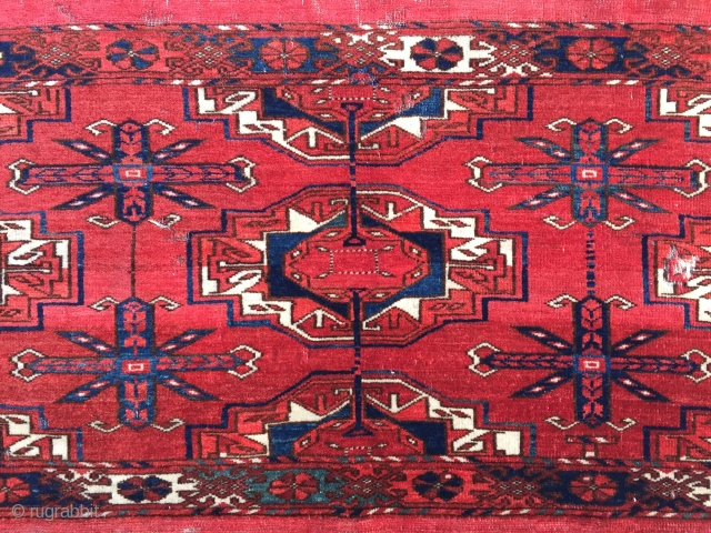 Tekke torba, rare 3-gül type, early/mid 19th c., 114 x 44 cm, PUBLISHED: Rageth, Turkmen Carpets, pl. 57               