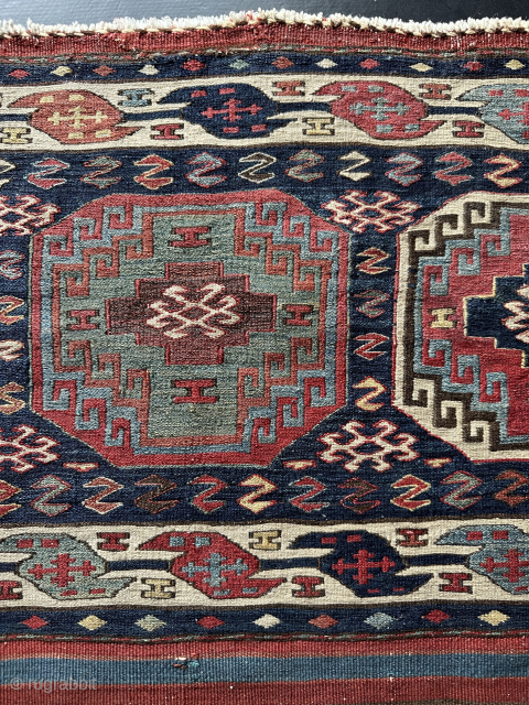 Shahsavan, mafrash long-panel, 92,5 x 50 cm, late 19th c. Cotton warps, sumak all wool, good colors, very good condition.
Contact: matthiaswohlgemuth@gmx.ch            