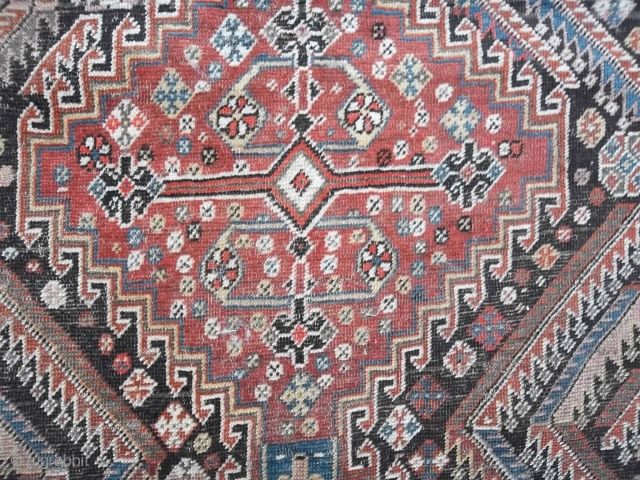 Antique LORY in good condition, not full pile but
all original sizes and ends, no holes or restors.
Maybe a nomadic KHAMSEH-Fars.
Wool on wool foundations. 
More pictures on request.  TY for your attention.
  ...