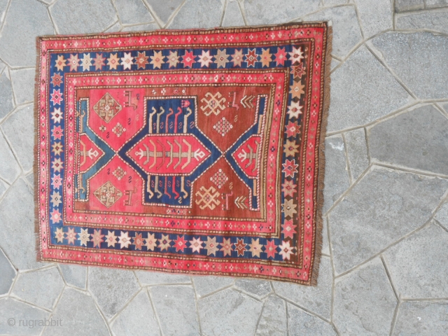 171 x 131 cm. is the size of this antique KAZAKH-Caucasus. In very good condition and
washed. All original. Wool on wool. Do not hesitate for further informations or photos.
Thank you and good  ...