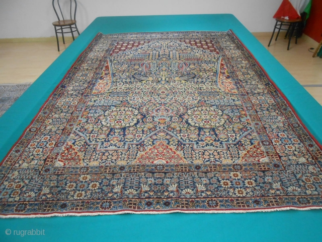 216 X140  CM. IS THE SIZE OF THIS ANTIQUE PERSIAN CARPET.
KNOTTED IN THE CITY OF TEHERAN. FULL PILE, ANY RESTORS OR
REPILS OR STAINS. VERY GOOD THE CONDITION OF THIS CARPET,
HAND MADE  ...