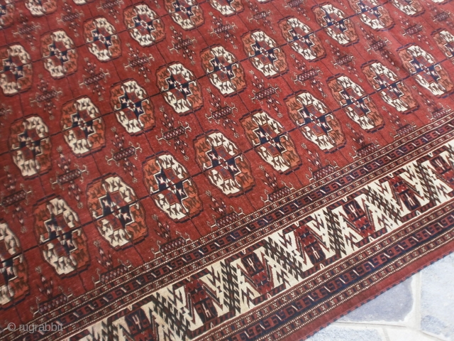 Perfect condition for this Turkmen Arabatchi main carpet.
All original without restors or repils. Washed and ready
for use. Important main border for this ERSARI group, 
knotted from Arabatchi tribe (boats border).
This piece has  ...