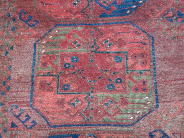 404 x 256 cm is the size of this antique ERSARI-Afghan with Big ersari gols. All 
wool and all natural dyes and shiny wool for this one. Very good condition and 
carpet  ...