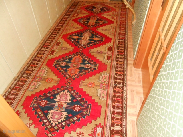 Antique Karabagh in perfect condition with size 373 x 150 cm.
Fine knot and original design for this long-rug from Caucasus.
All original piece without restors or repils, original sizes.
More info and pictures on  ...