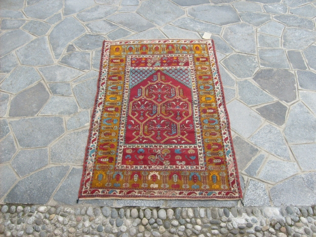 162 x 101 cm Antique KIRSHIR prayer rug in very good condition
All wool and natural dyes for this Anatolin carpet.
The piece is all original.NO restors for this Kirsehir.
Ask for more info and  ...