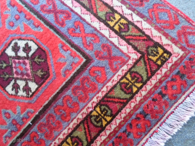 Very good condition for this Xinjiang carpet, knotted
in the OASI of KHOTAN; size cm. 277 x 137 cm.
Design with original turkmen gols.
Info and photos on request.
All the best from COMO !
Maurice  