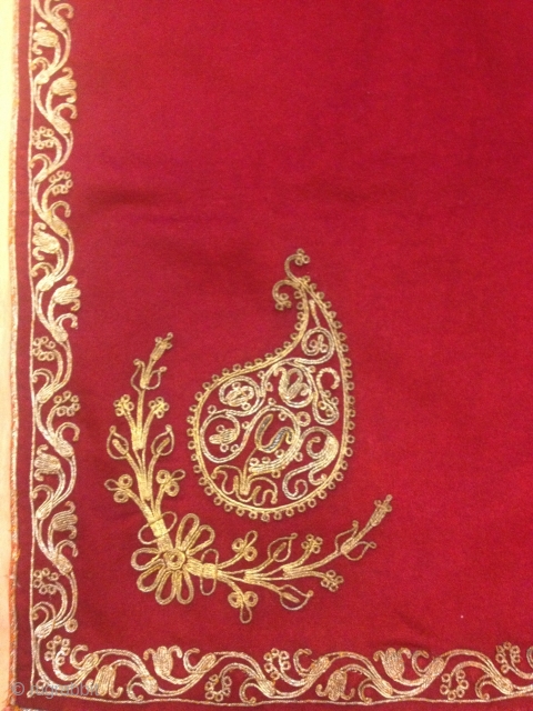 that pieces is ottoman embroidery
                            