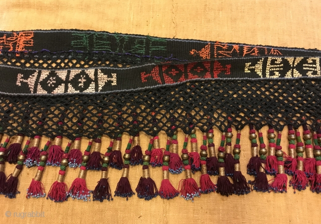 Uzbek silk tassel ethnic and tribal collectible accessories tassel

Size: 190 cm x 18 cm
Tassel height: 8 cm

100% handmade

VINTAGE UZBEK TASSELS :
”Segusha”( Triangle) is a decorative embellishments, whose function, was to decorate the  ...