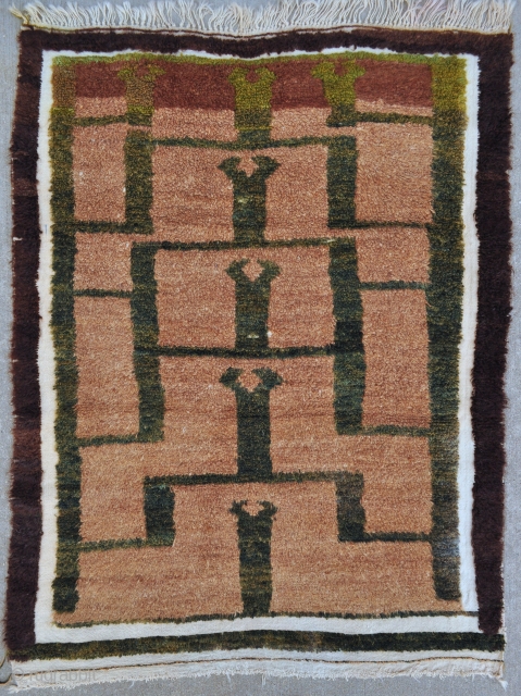 Anatolian Karapinar Tulu rug, looped angora pile - 3’11 x 5’2 ft. – 119 x 157 cm.                