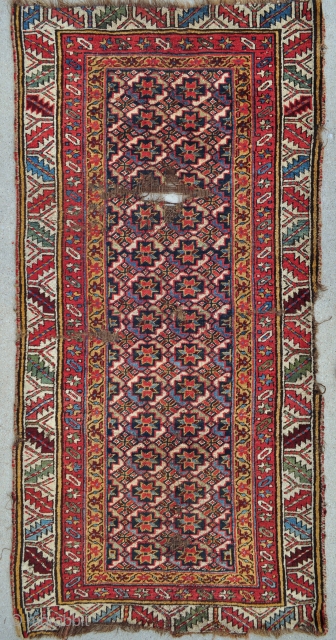 Northwest Persian rug - 3'6 x 7'0 - 108 x 214 cm.                     