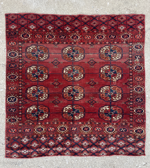 Turkmen Tekke Rug - 3'4 x 3'6 - 103 x 106 cm - yorukrugs@gmail.com