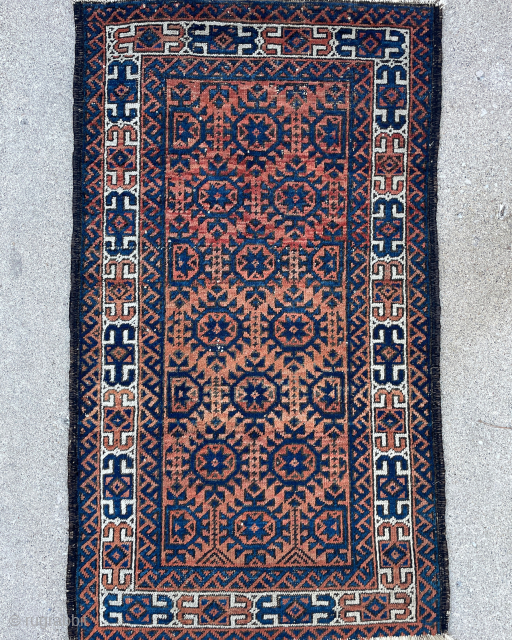 Baluch Rug on sale - 31" x 54" - 79 x 137 cm email me directly at yorukrugs@gmail.com               