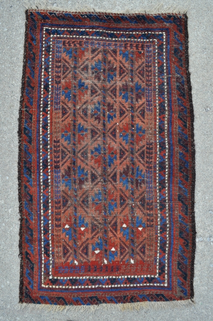 Baluch Rug - Great colors and floppy soft handle, feels rather old. - 2'4 x 3'11 / 71 x 119 cm            