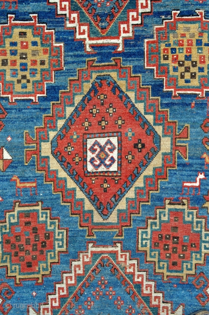 Big Antique Caucasian Kazak rug - 5'6 x 8'6 - 168 x 260 cm.                   