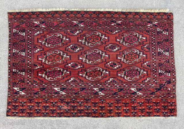 Turkmen Saryk Chuval - details - https://www.yorukruggallery.com/shop/                          