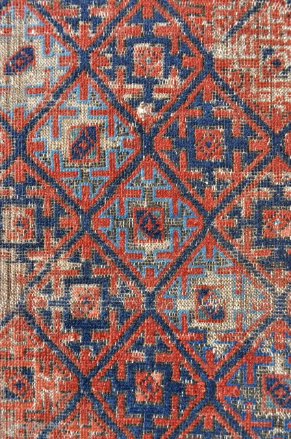 Early Baluch rug - 2'7 x 4'6 ft - 79 x 137 cm.                    