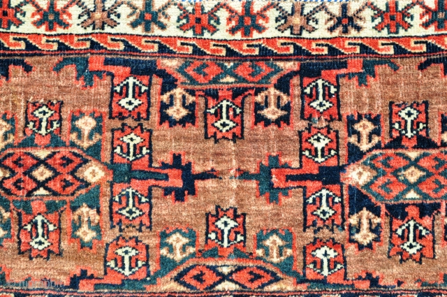 Yomud or Chodor Torba - asymmetrical knots open left, very nice border & good colors including green & yellow. 31" x 15" - 79 x 38 cm. - 3rd quarter of 19th  ...