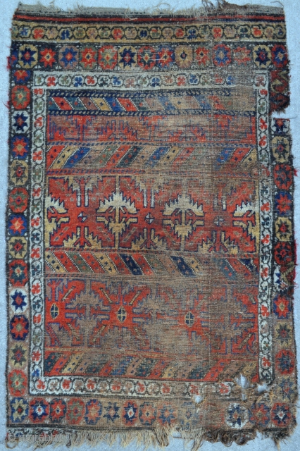 Old Kurdish rug - 3'7 x 5'4 - 109 x 163 cm. - reasonable!                   