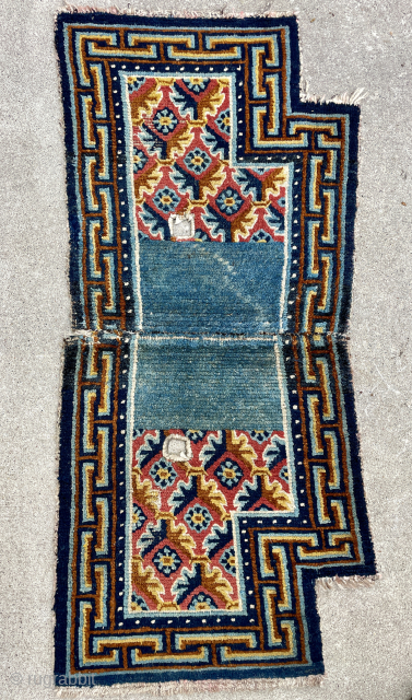 Tibetan Saddle Rug - extra pictures available on request - email mete@yorukruggallery.com                     