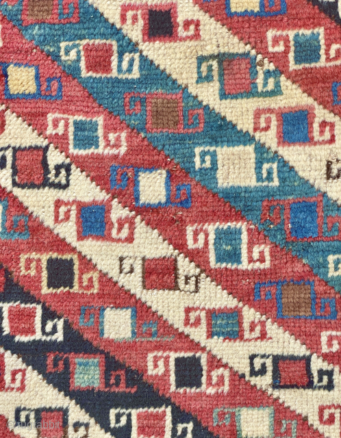Caucasian Pile Bagface - Moghan - email - yorukrugs@gmail.com                        