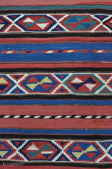 Fine Caucasian Shirvan kilim in very good condition with Great colors, 5'7 x 8'4 ft. - 169 x 253 cm.             