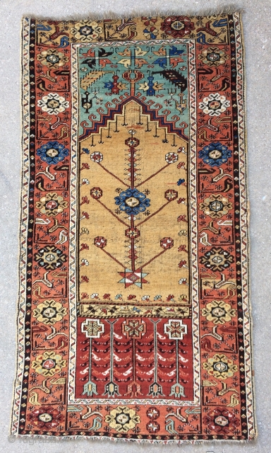 Antique Ladik Prayer rug - circa 1875 - 3'6 x 6'5 - 137 x 196 cm. No repairs!               