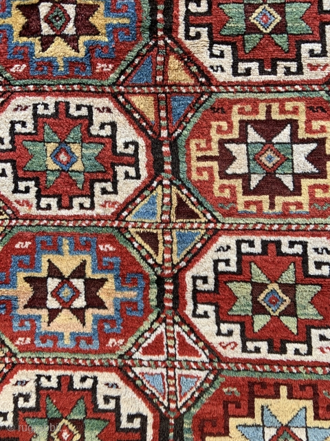 Caucasian Kazak Rug - yorukrugs@gmail.com for details                          