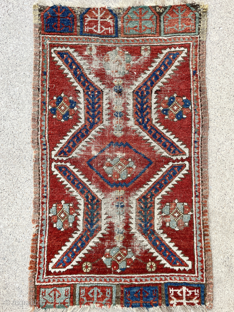 Early Central Anatolian Yastik - email - yorukrugs@gmail.com