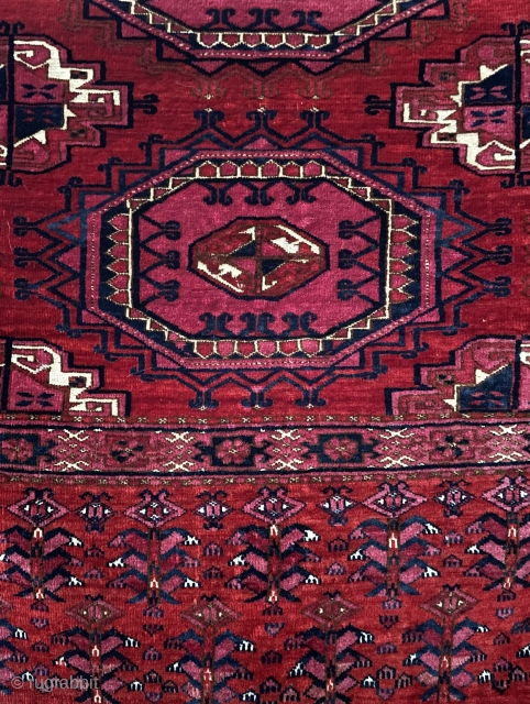 Detail of a Super fine Turkmen chuval                          