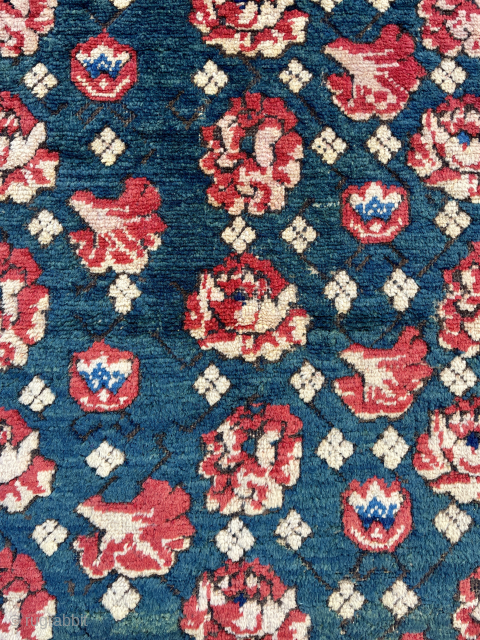 Caucasian Kuba Seychour Rug - 3'6 x 6'1 - 110 x 186 cm                    