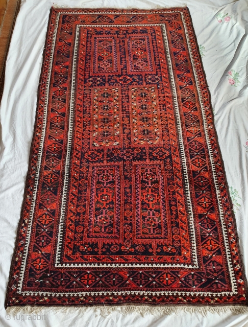 Antique Belouch rug.
In good original condition.Fine weave and silky wool.
Price to include shipping to USA
200cmx107
                  